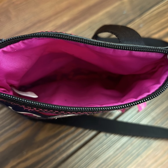 Lily Bloom Floral Boho Purse - Picture 3 of 8